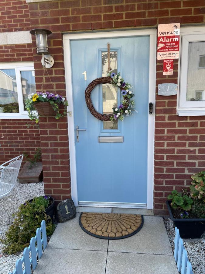 Tisi Choice Bed & Breakfast Northfleet Екстериор снимка